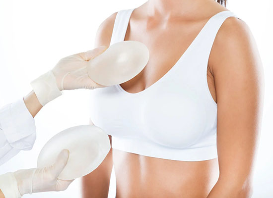 Silikonimplantat zur Brustvergrößerung